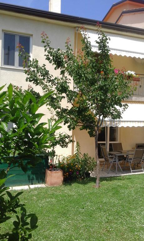 Apartment Laura Poreč Buitenkant foto